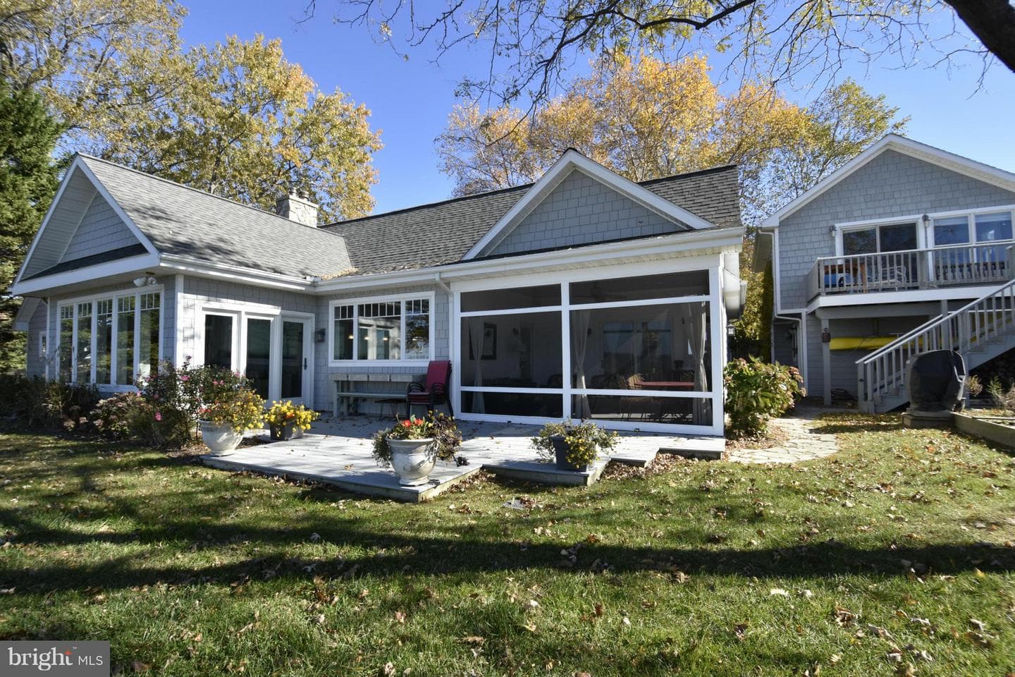 6050 Sunset Lane photo 4