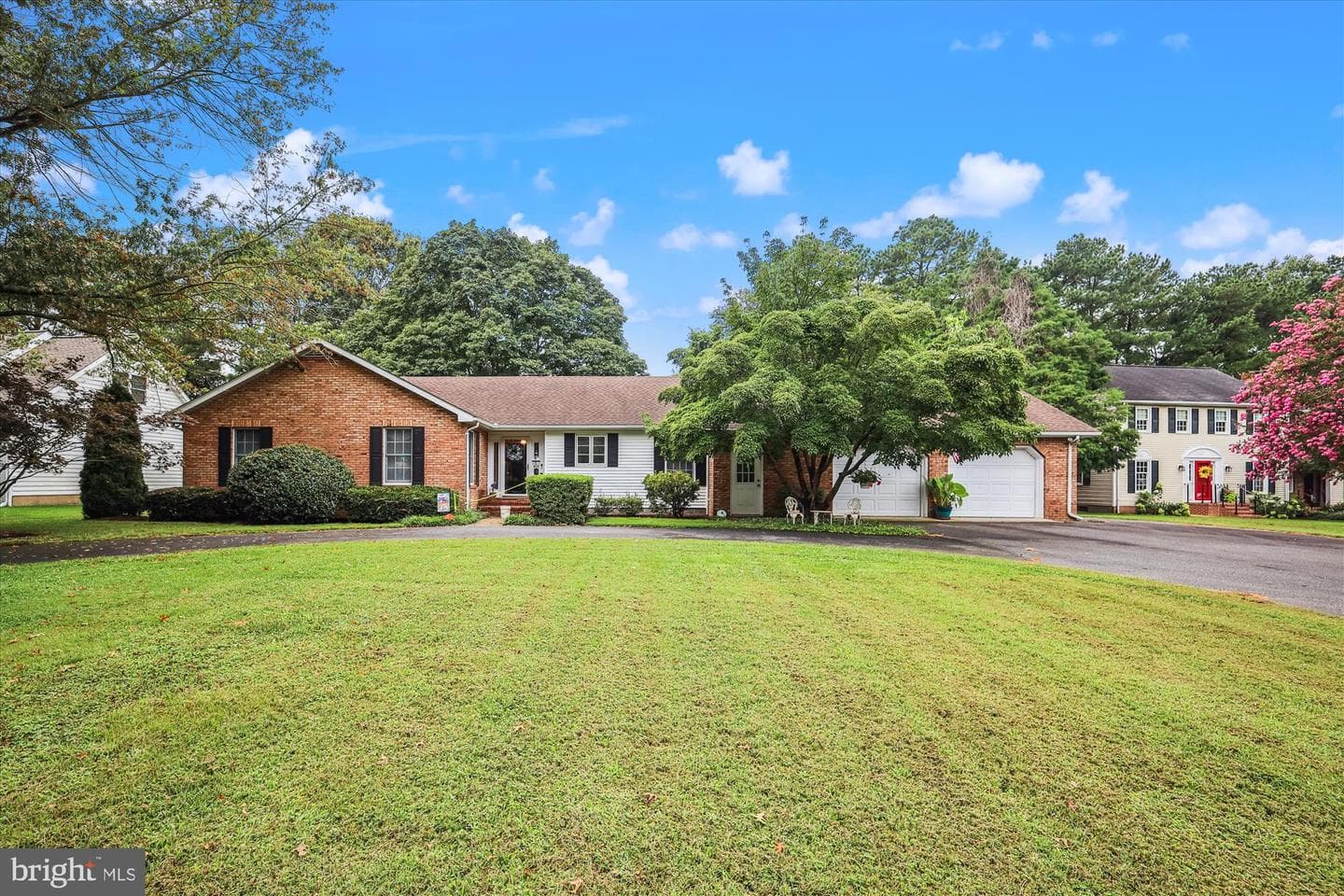 110 W Oak Avenue photo 49