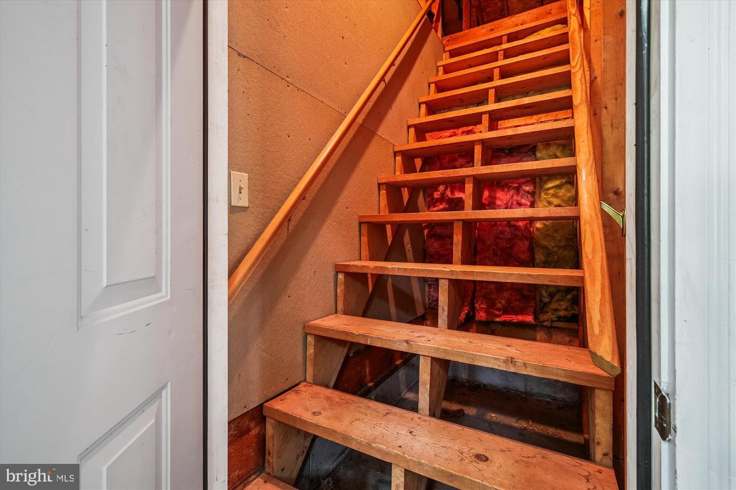 110 W Oak Avenue photo 63