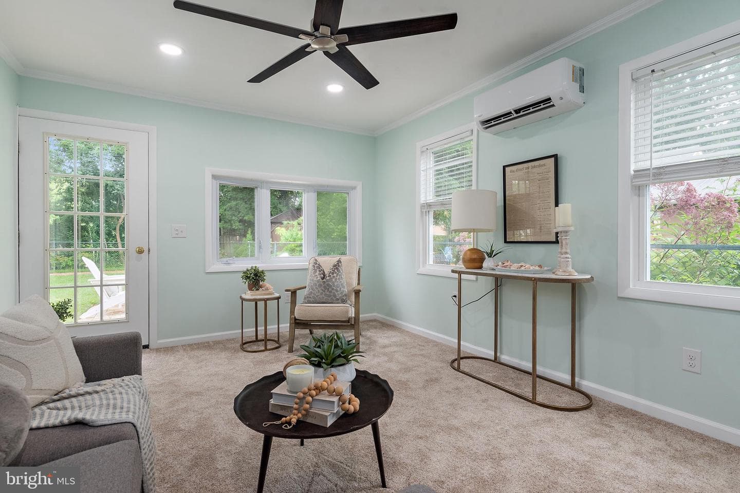 204 W Chew Avenue photo 42