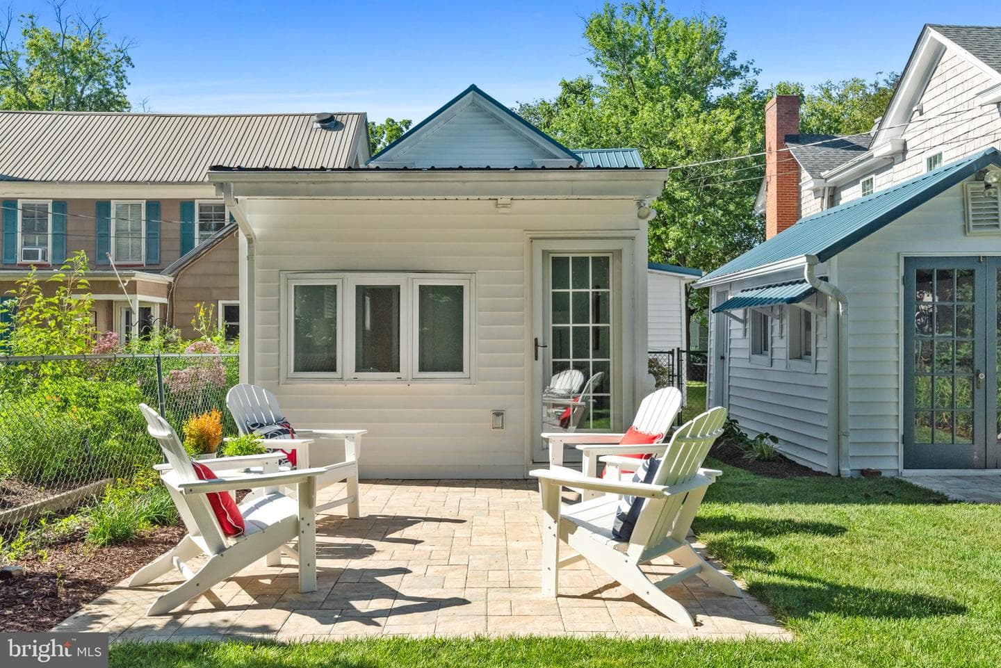 204 W Chew Avenue photo 43