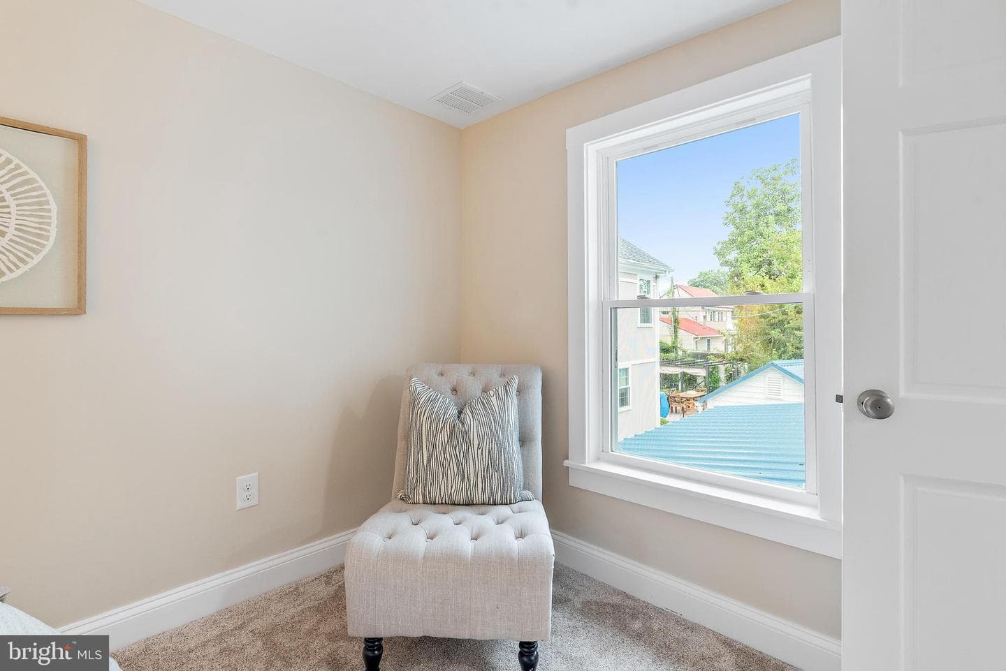 204 W Chew Avenue photo 47