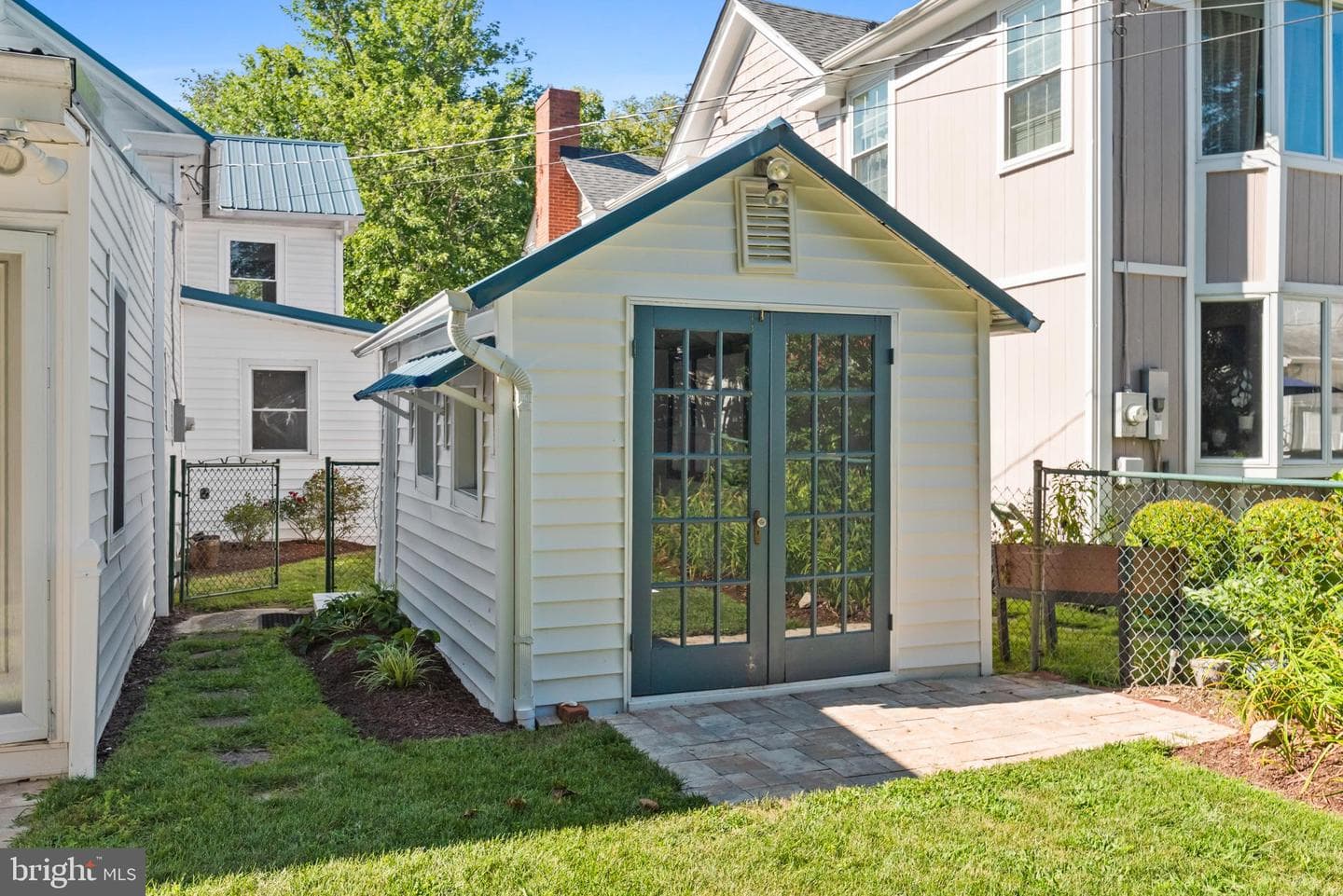 204 W Chew Avenue photo 60