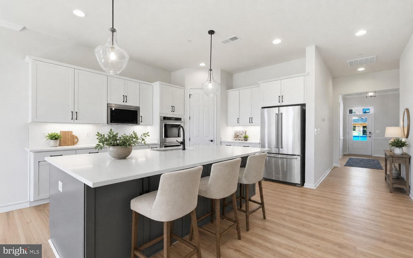 1553 Lake Tahoe Drive photo 4