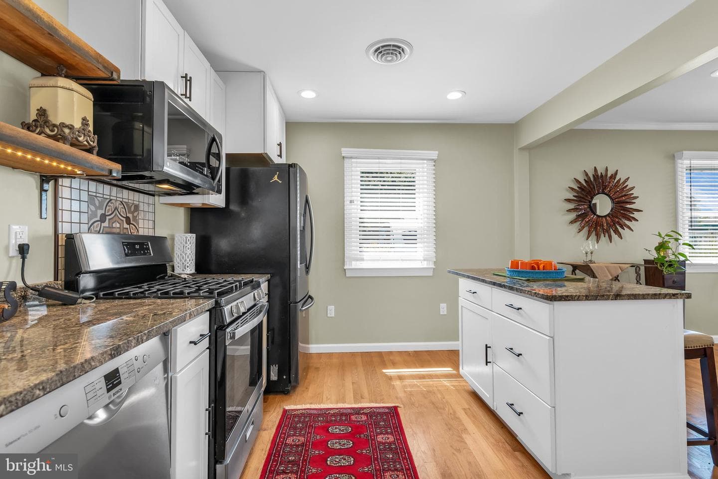 10 N Park Street photo 24