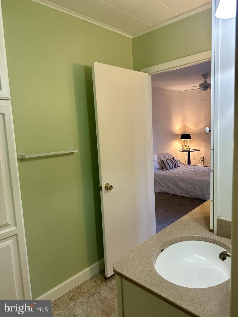 29390 Hawkes Hill Road photo 18