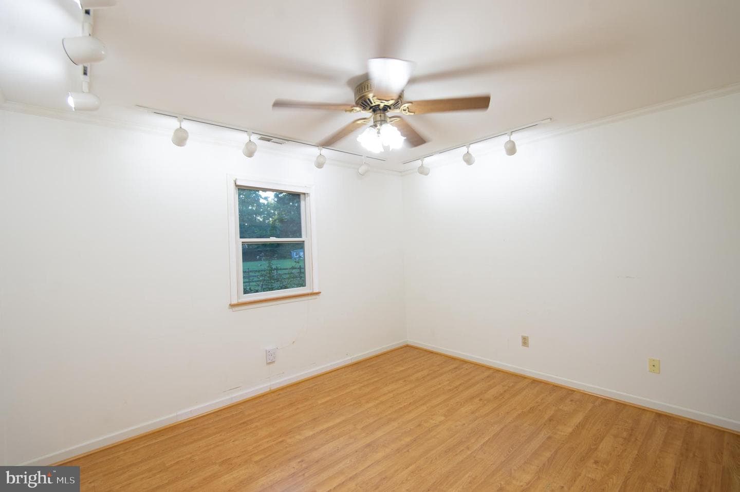 11482 Kittys Corner Road photo 55