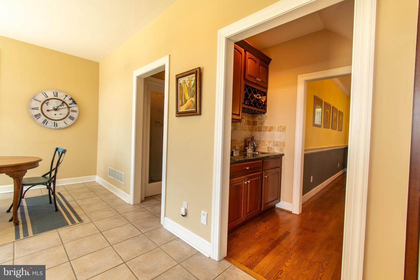 9262 Macks Lane photo 17