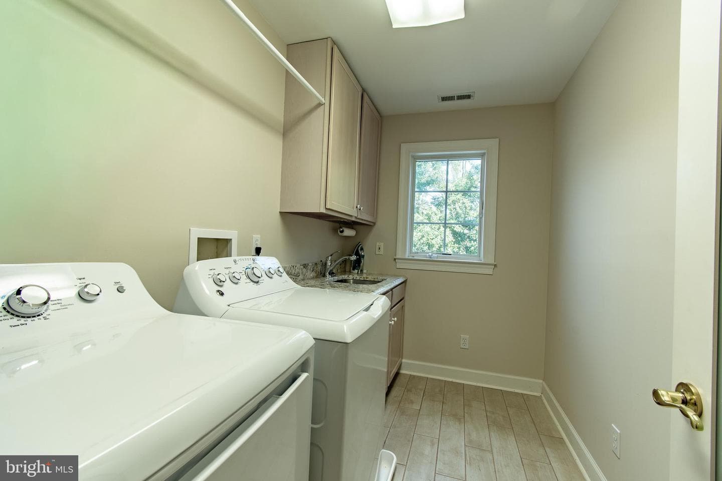 9262 Macks Lane photo 41