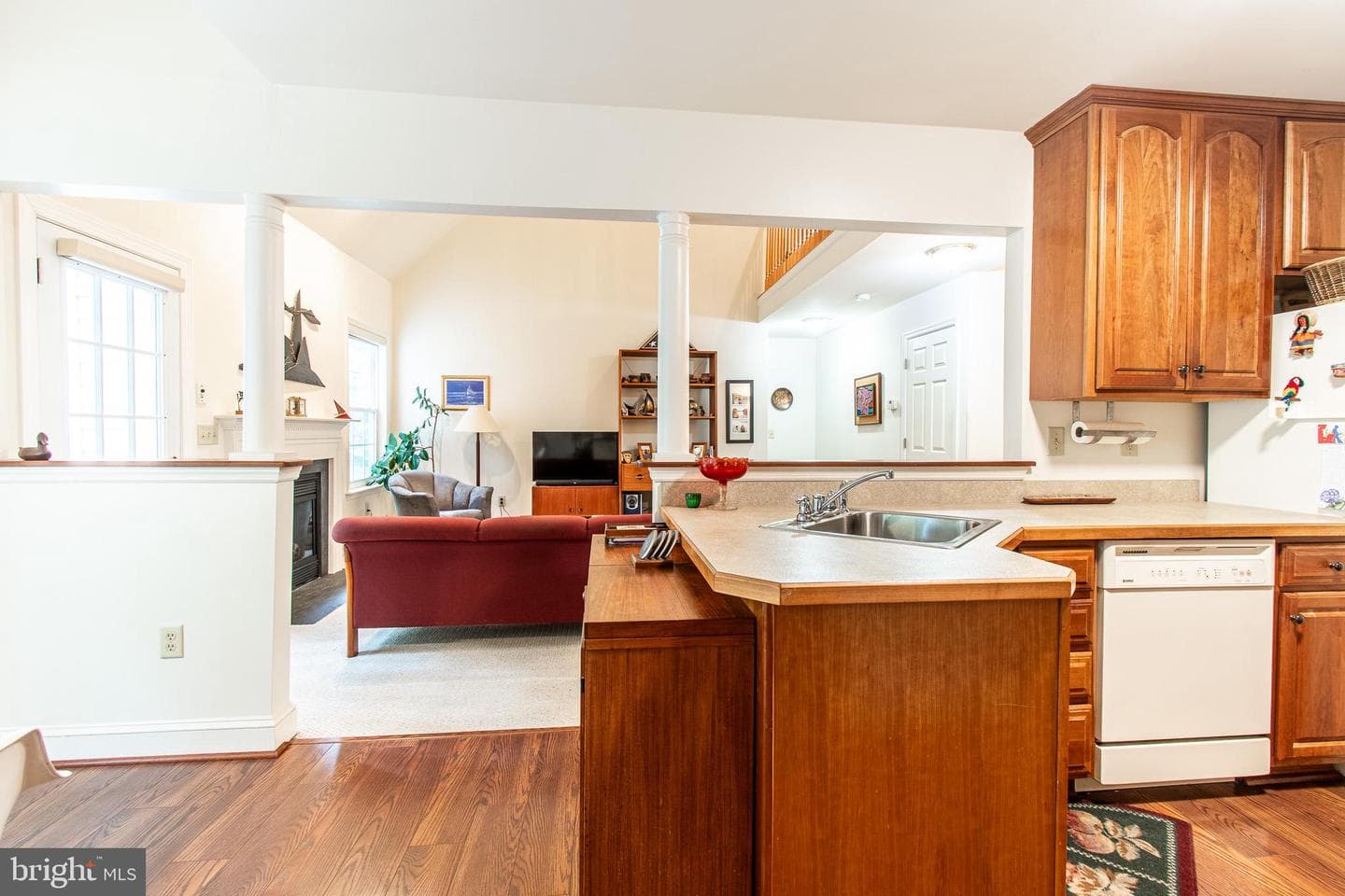 228 Tyler Avenue photo 10