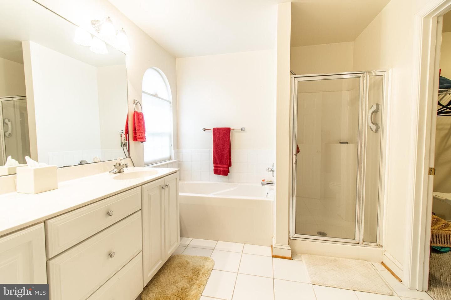 228 Tyler Avenue photo 17