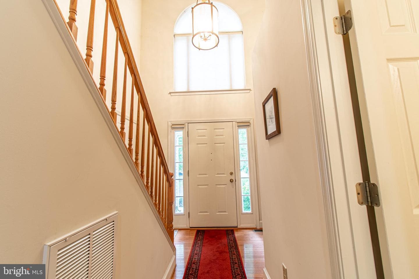228 Tyler Avenue photo 20