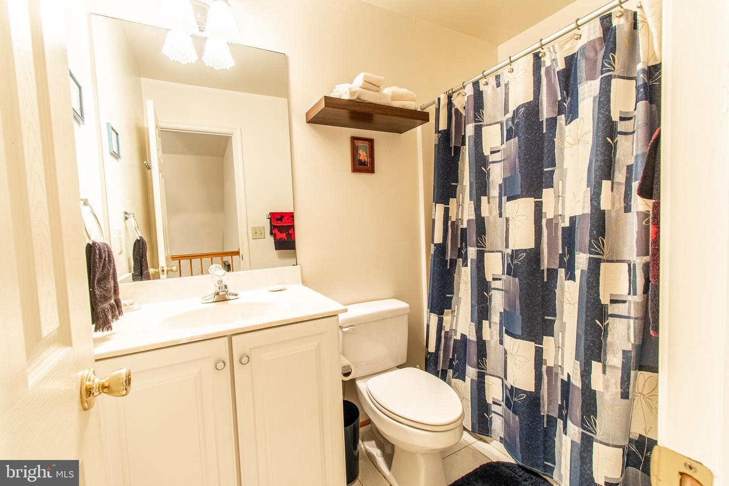 228 Tyler Avenue photo 24