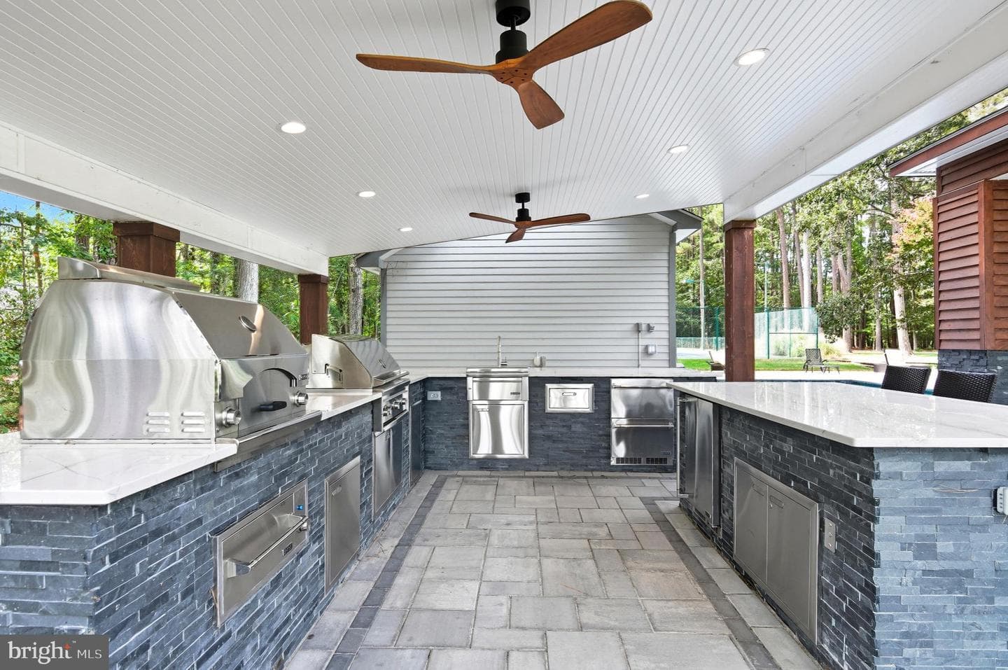 5837 Irish Creek Road photo 24