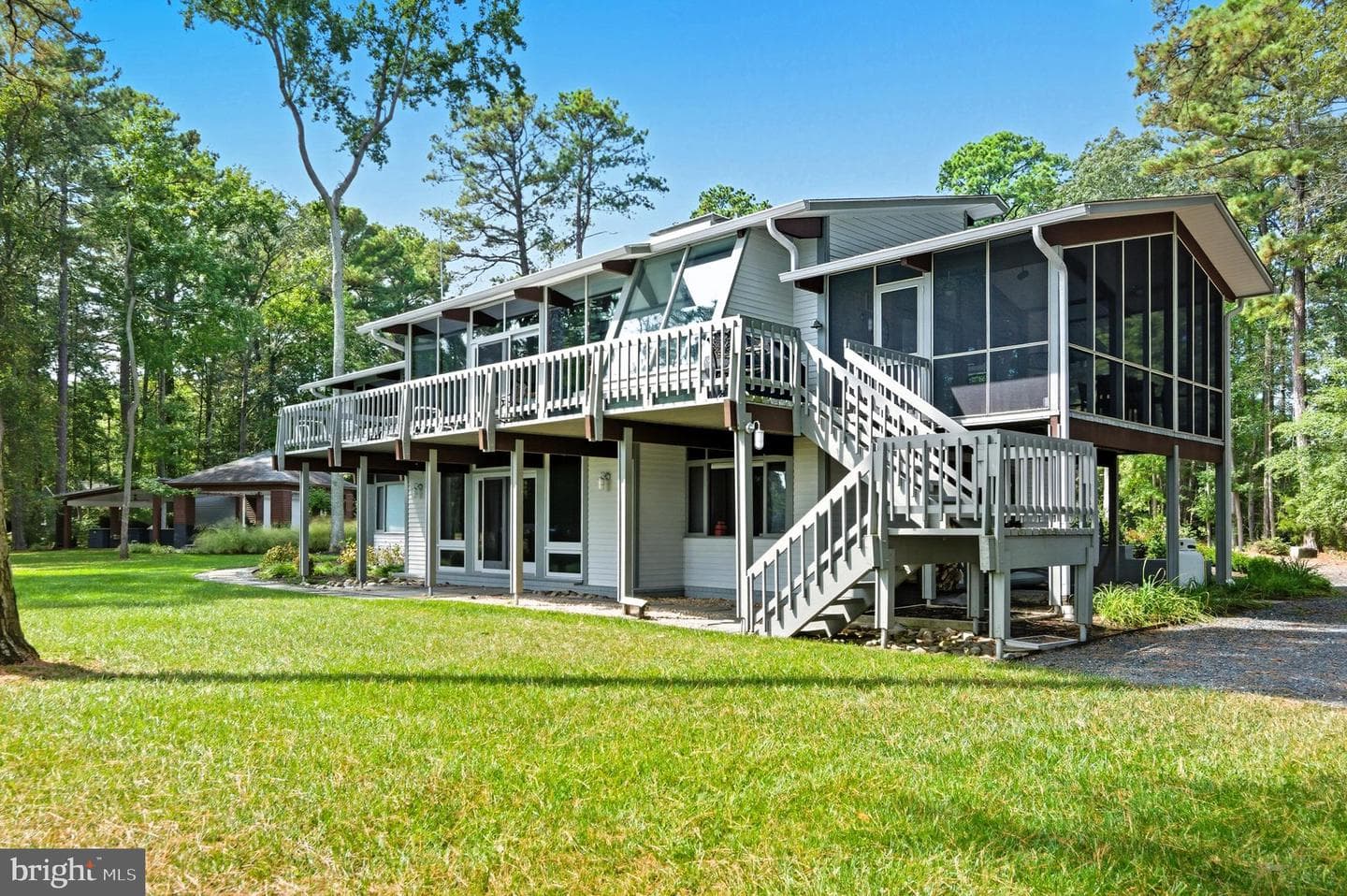 5837 Irish Creek Road photo 6