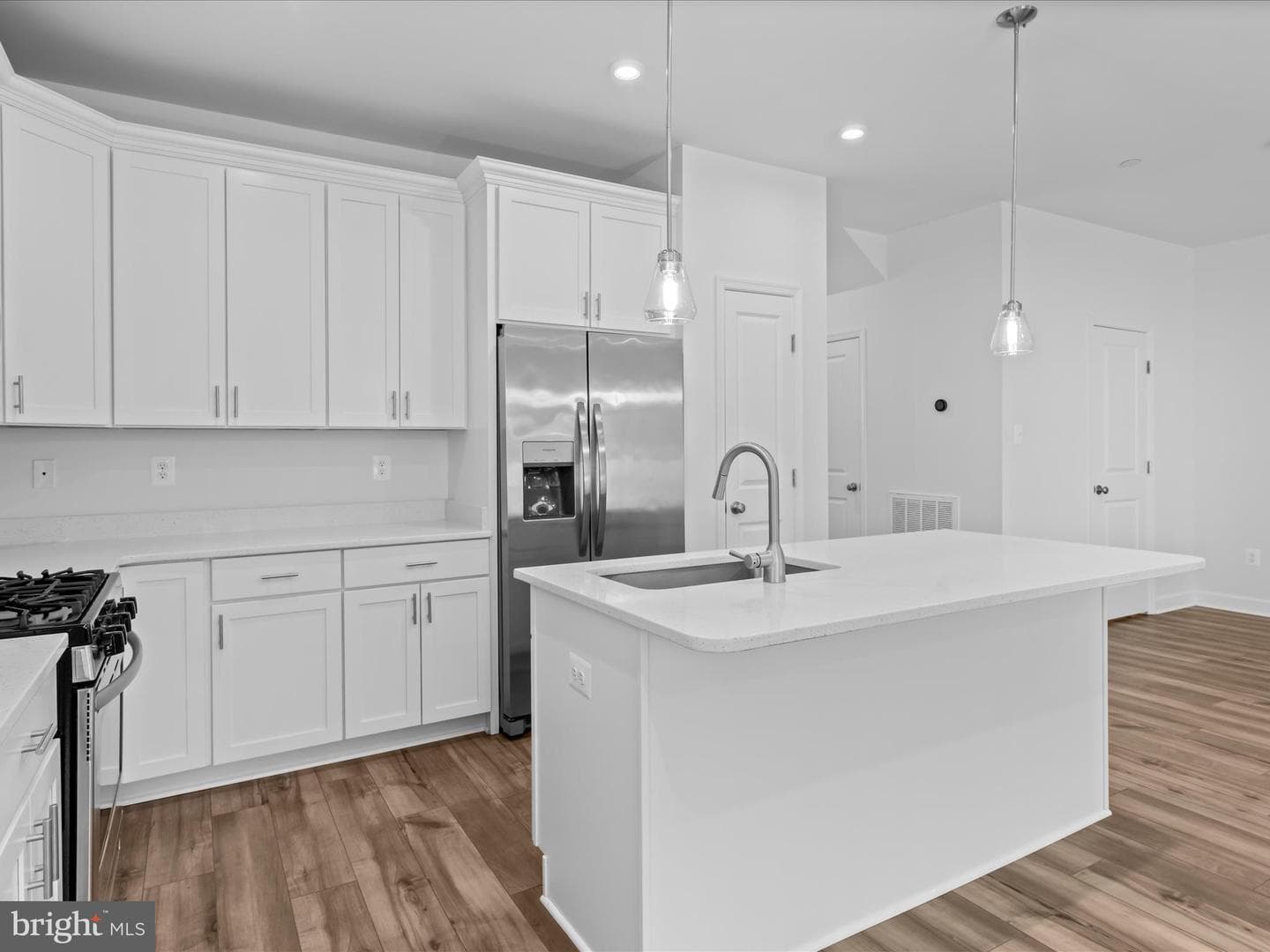 408 Spinnaker Lane photo 14