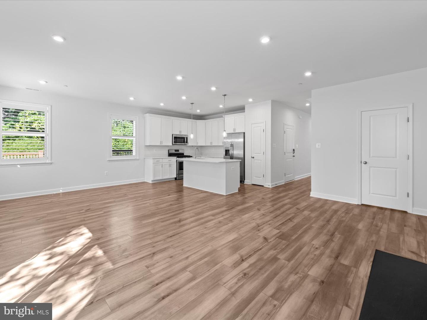 408 Spinnaker Lane photo 24