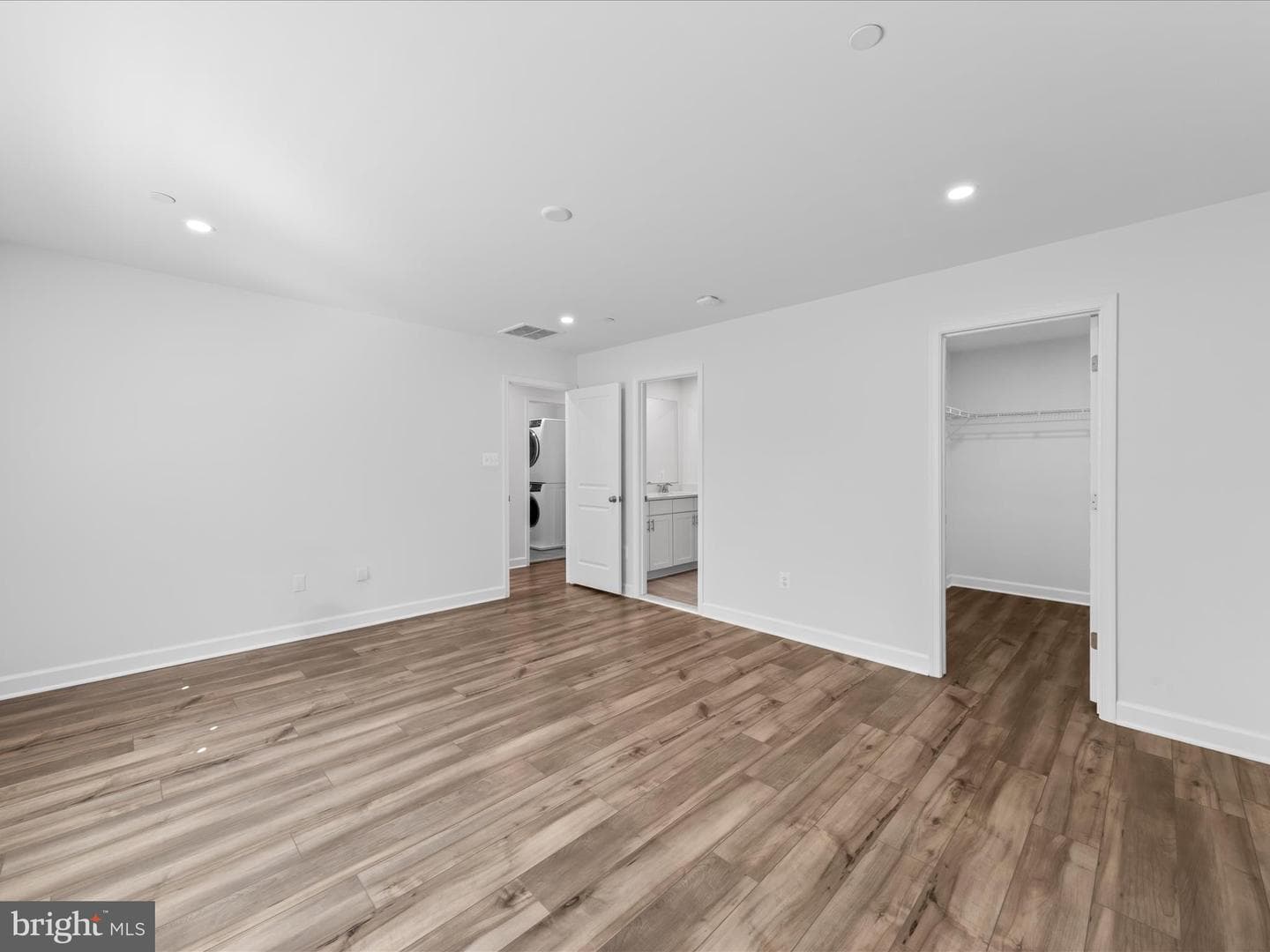 408 Spinnaker Lane photo 35