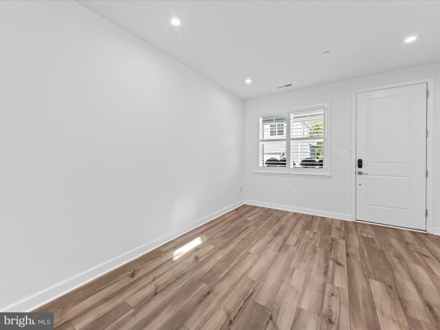408 Spinnaker Lane photo 9