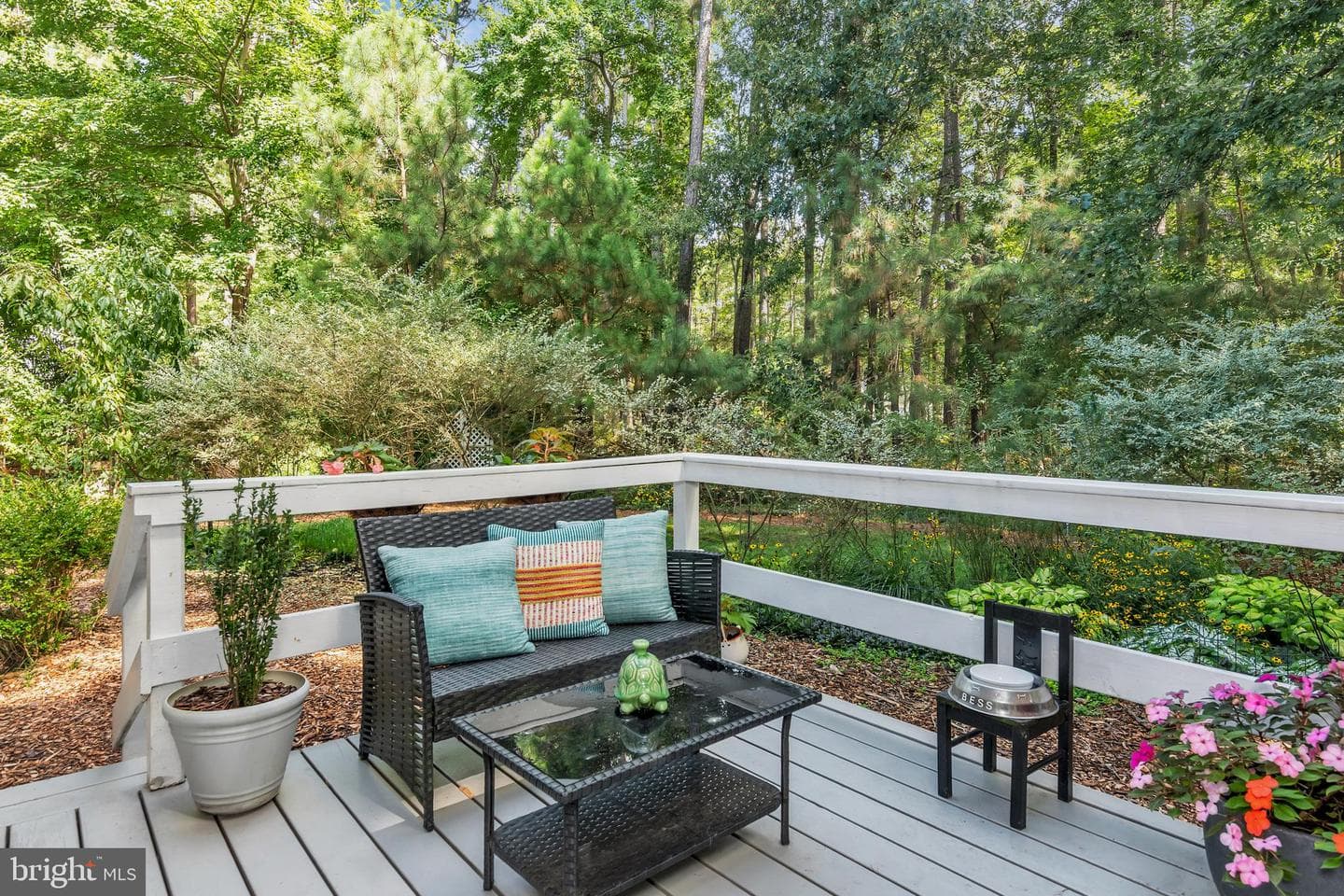 25028 Maplewood Drive photo 31