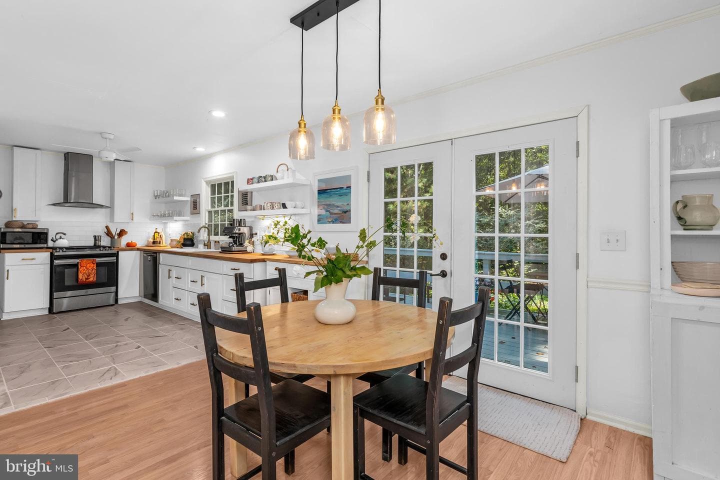 25028 Maplewood Drive photo 9