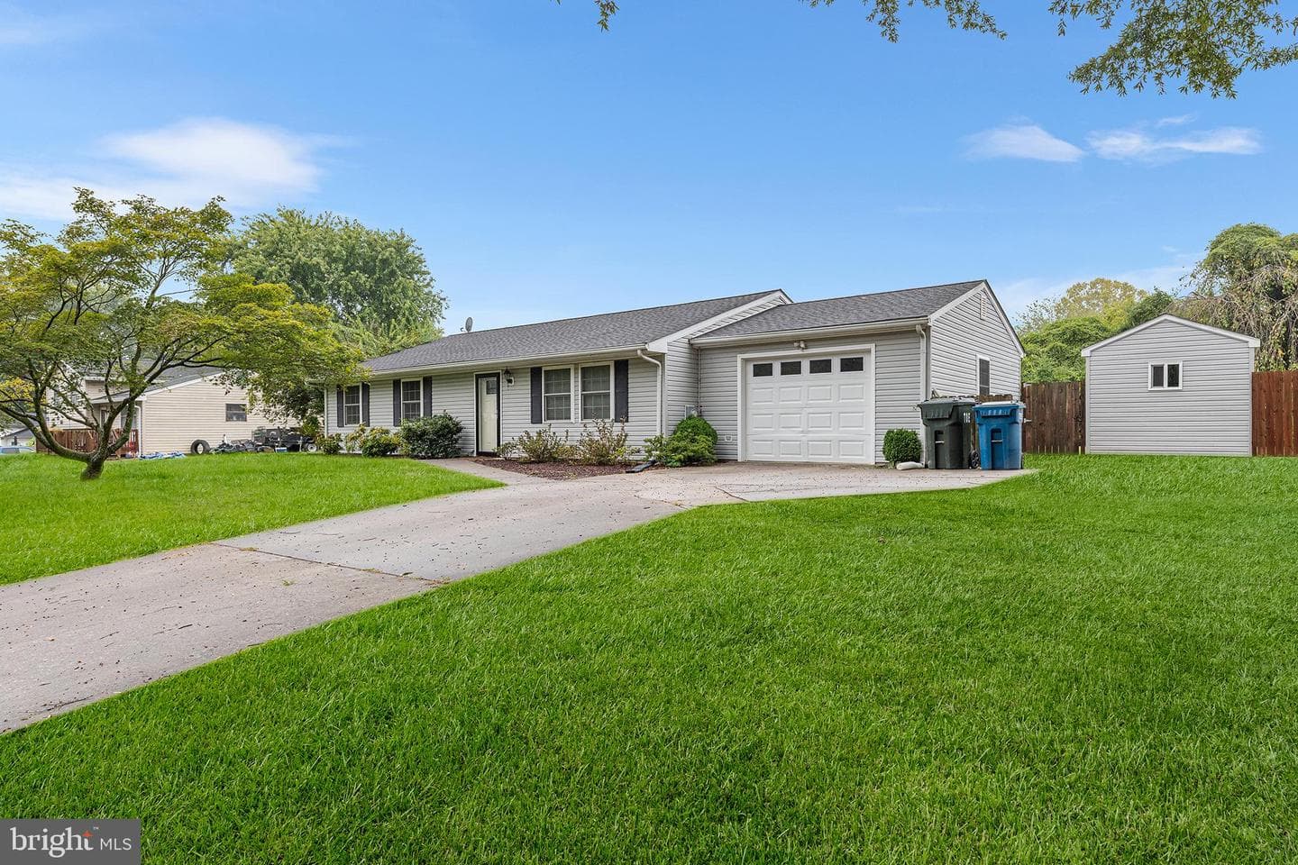 7384 Brett Road photo 2