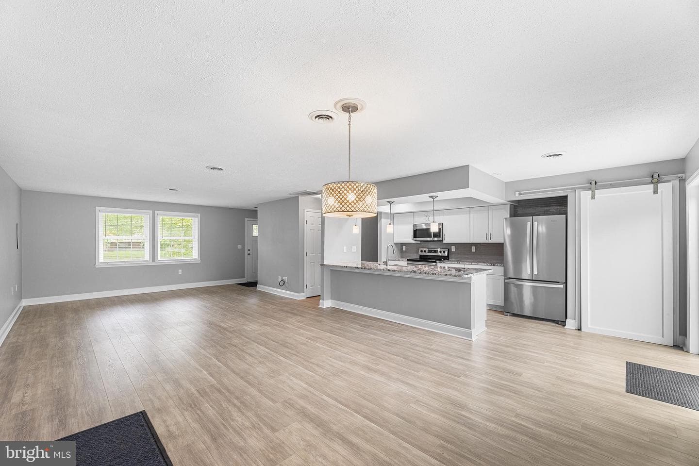7384 Brett Road photo 6