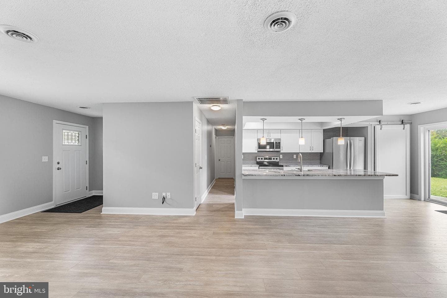 7384 Brett Road photo 9