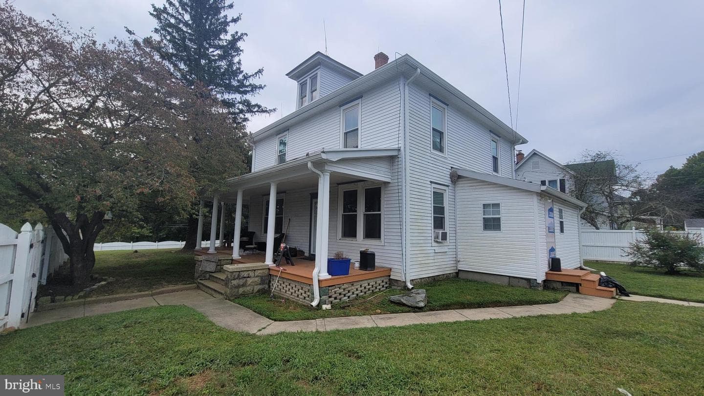 13500 1st Street photo 3