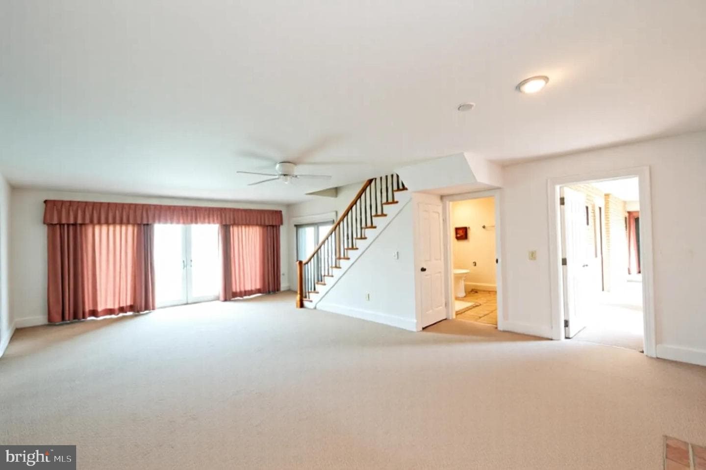 5499 Anderby Hall Road photo 15