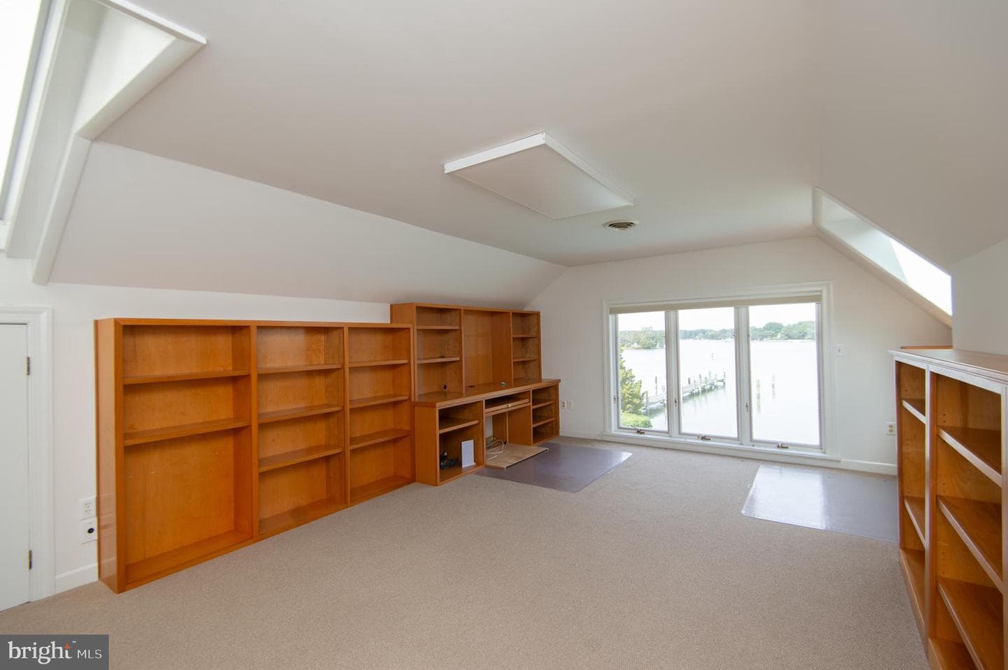 5499 Anderby Hall Road photo 25