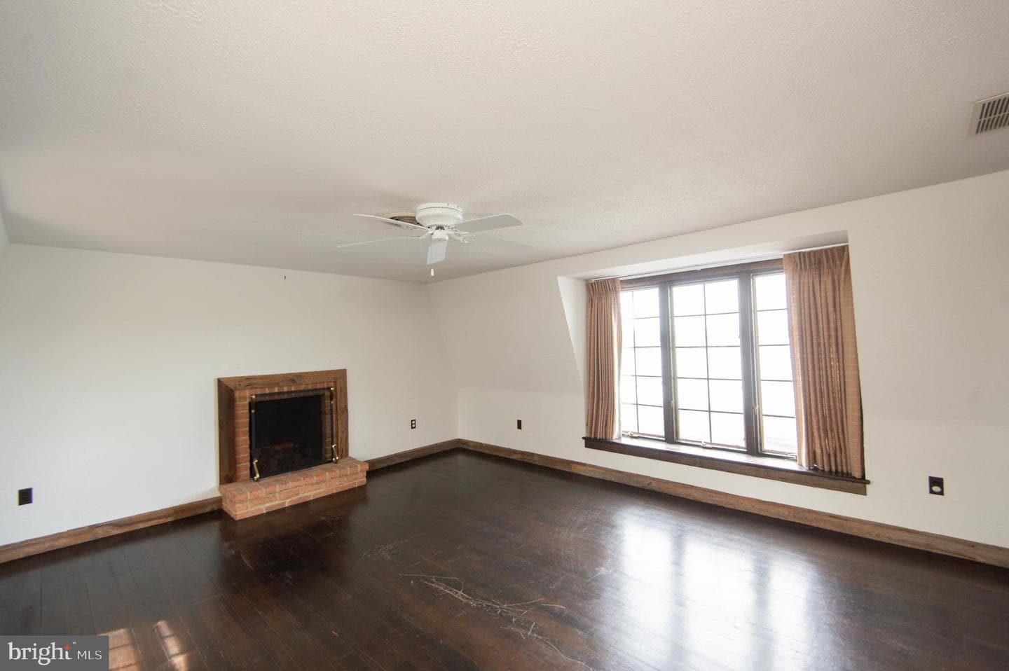 5499 Anderby Hall Road photo 27