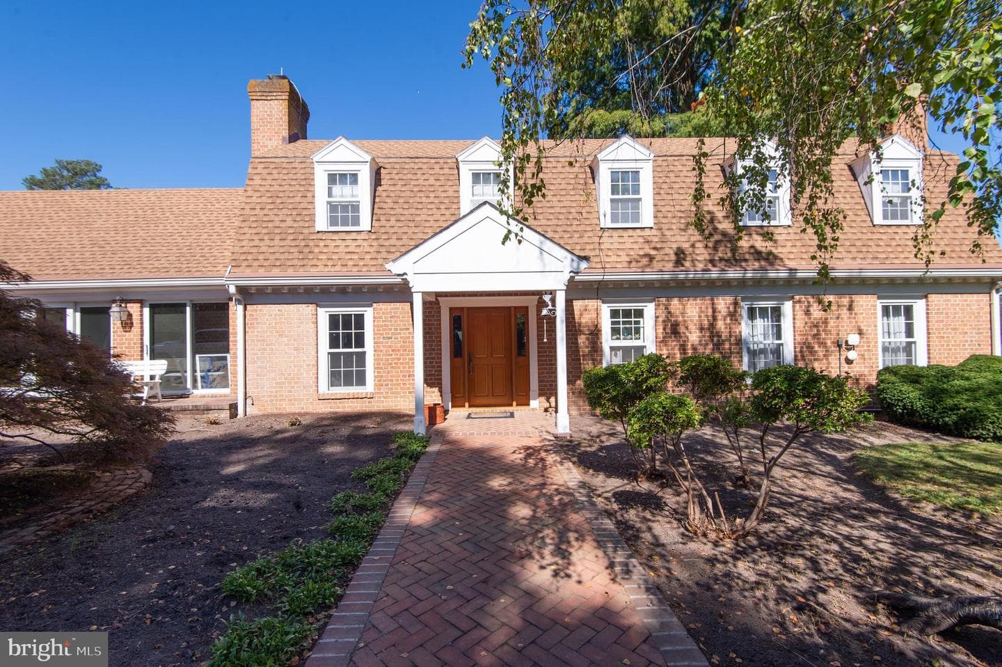 5499 Anderby Hall Road photo 4