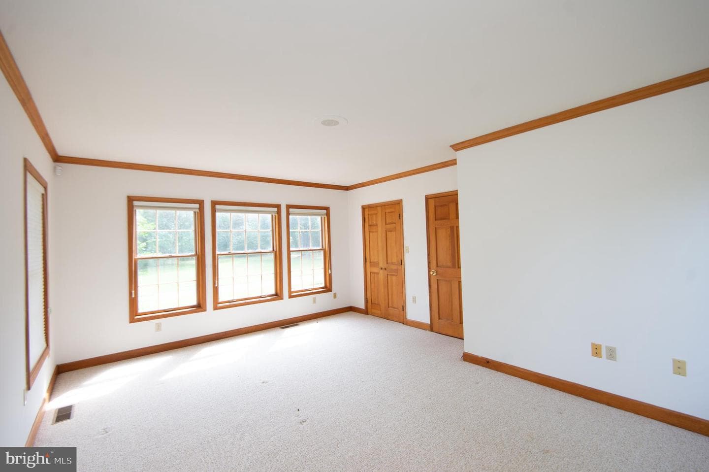 5499 Anderby Hall Road photo 50