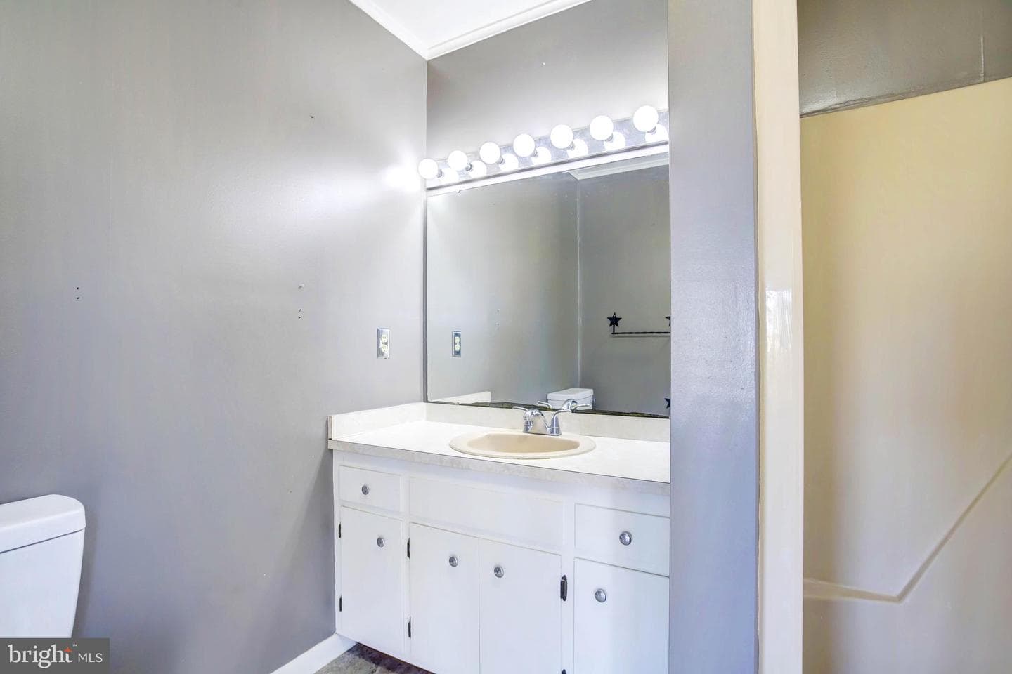 6608 Ocean Gateway photo 24