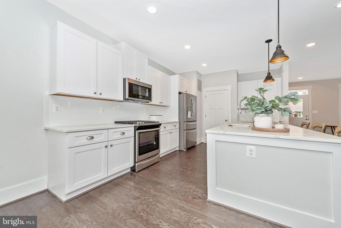 Lot 16 North photo 21