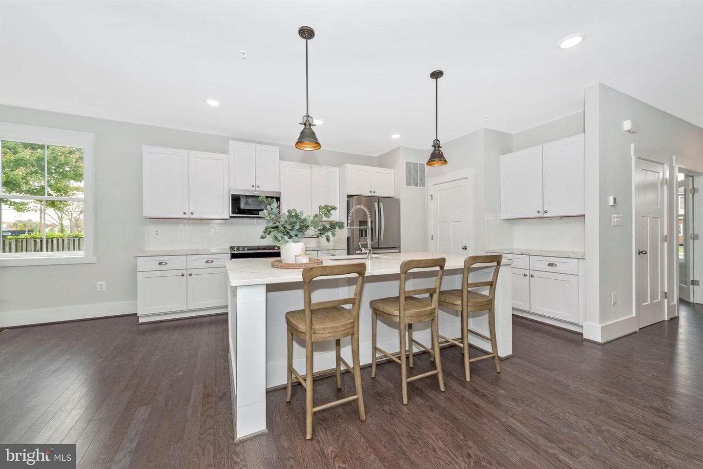 Lot 16 North photo 22