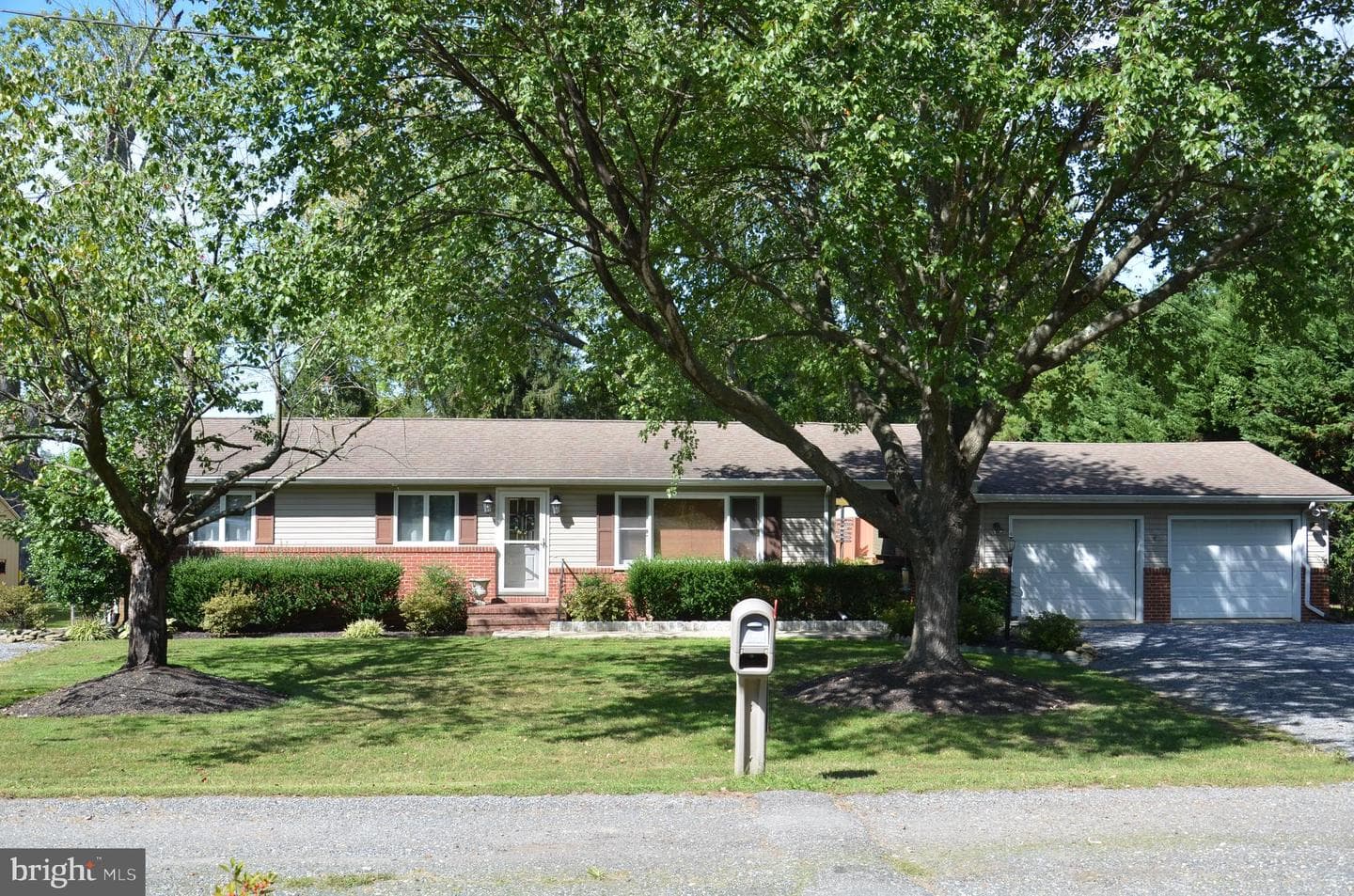 27240 Hayward Trail photo 2
