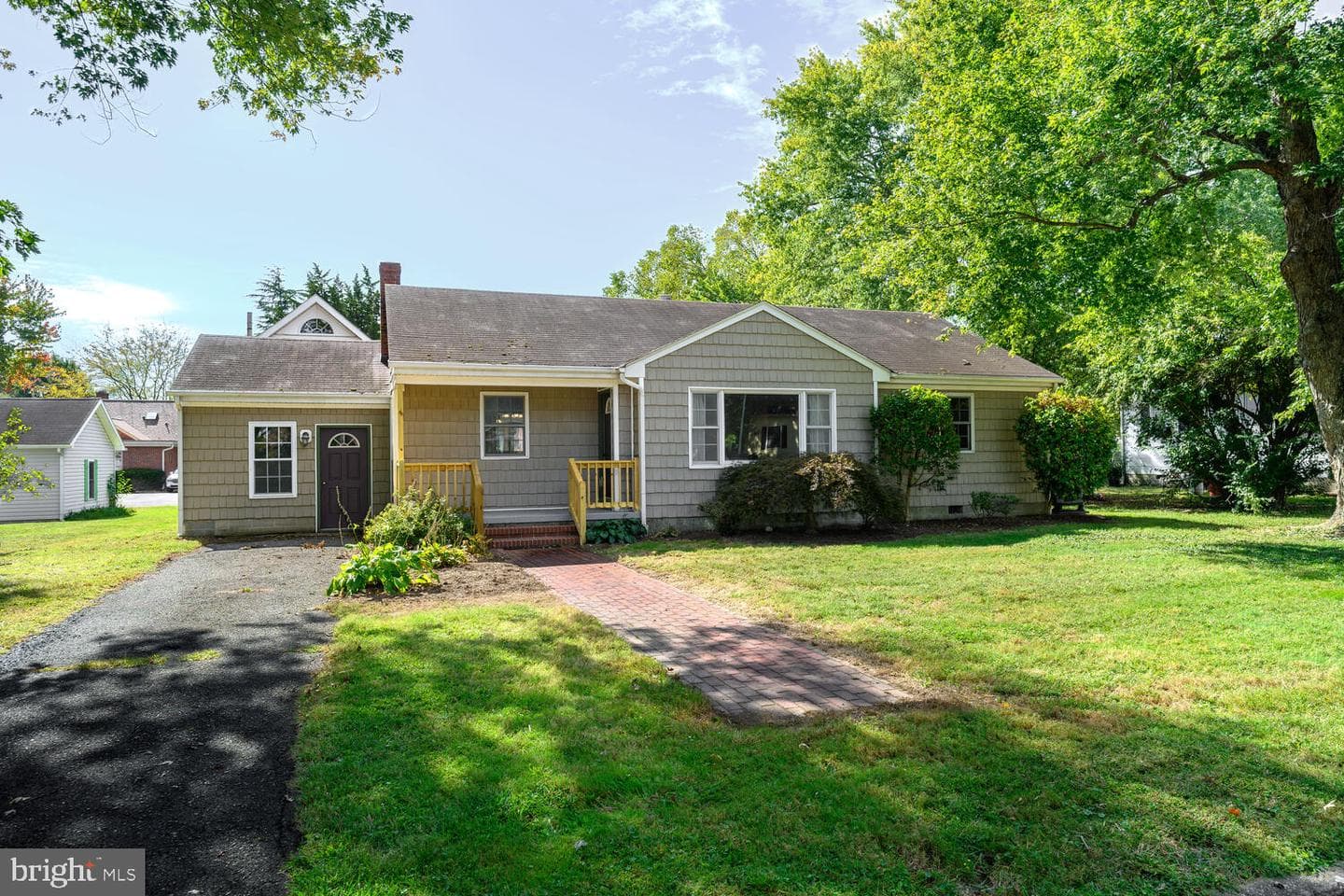 304 W Oak Avenue photo 3