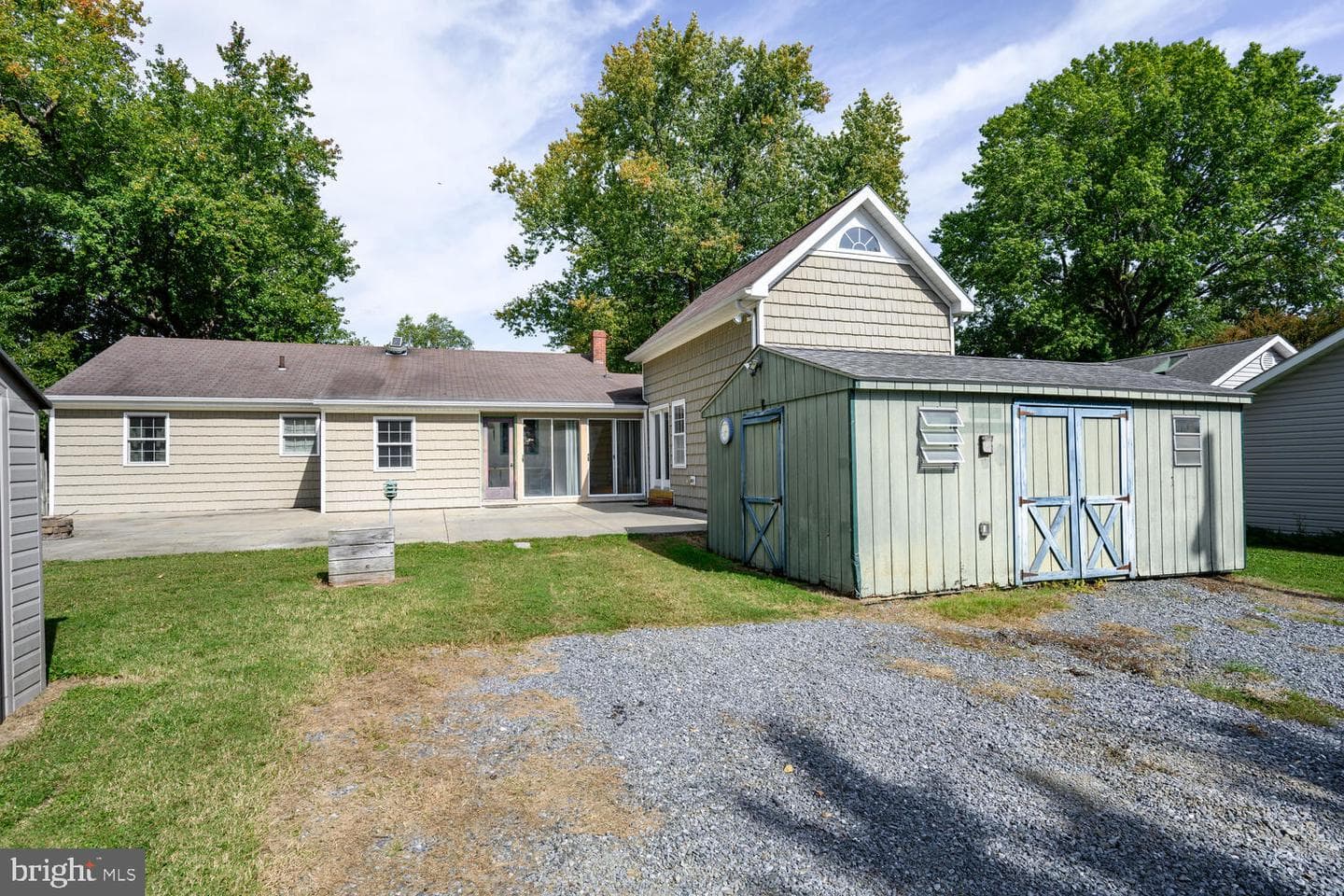 304 W Oak Avenue photo 36