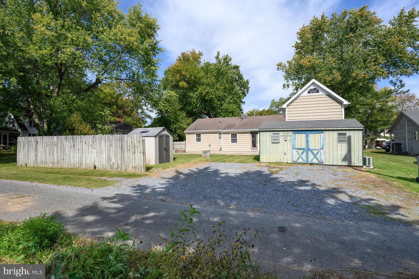 304 W Oak Avenue photo 4