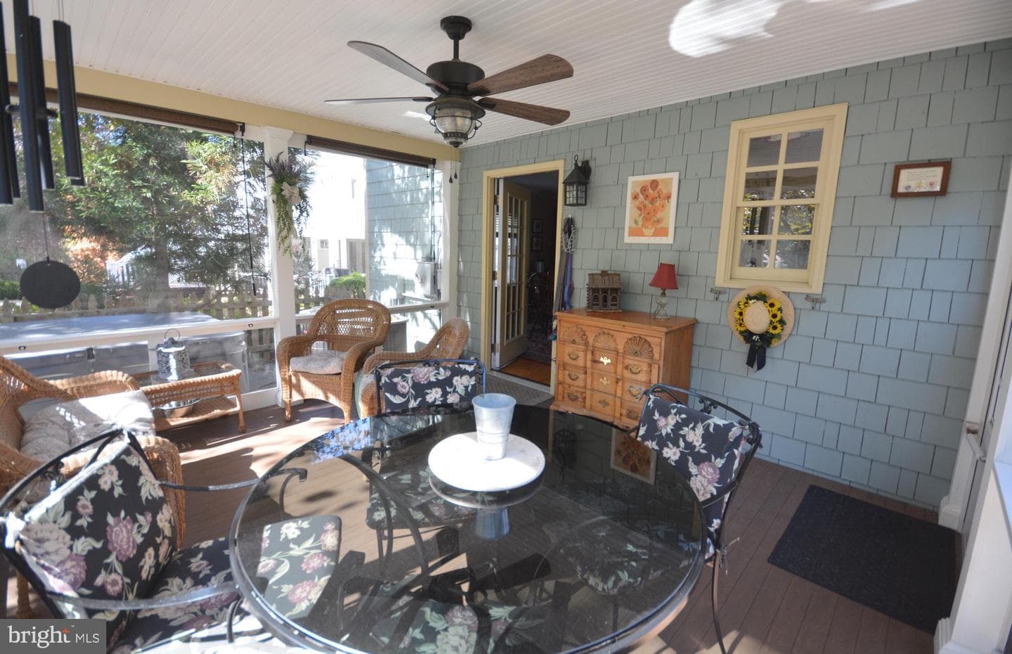 106 Grace Street photo 16