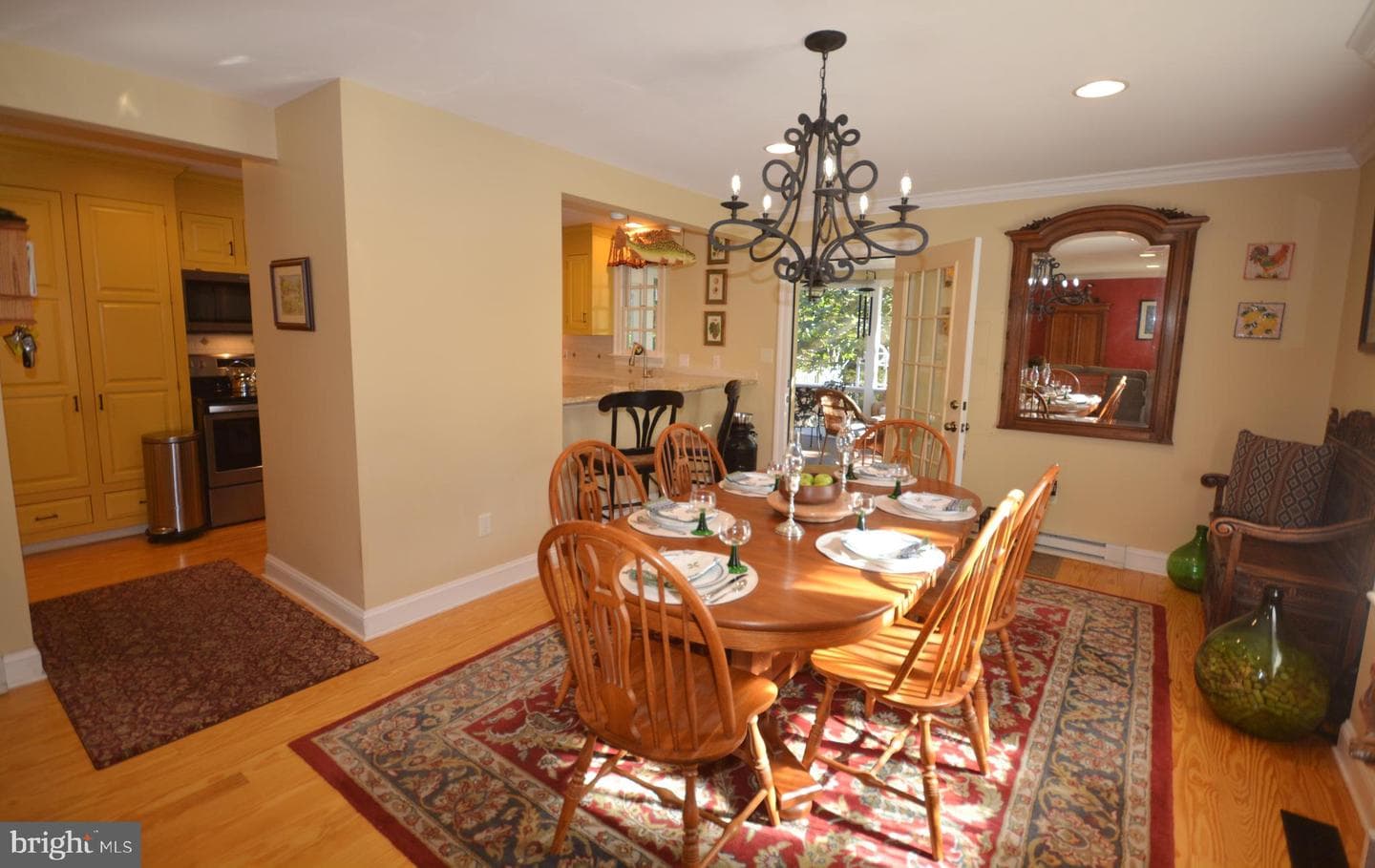 106 Grace Street photo 28