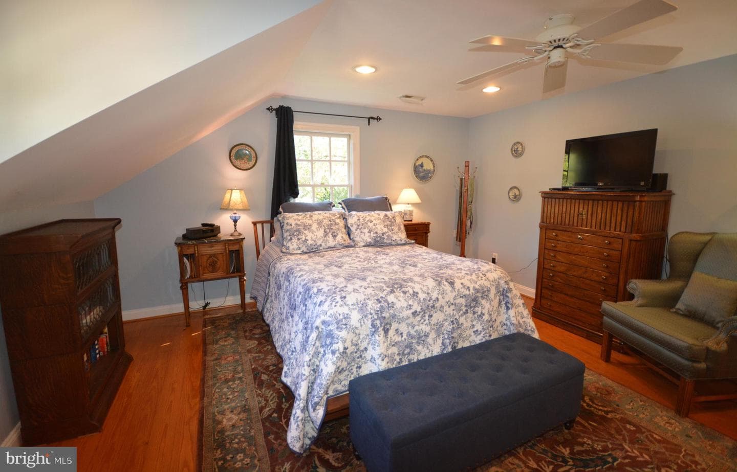 106 Grace Street photo 41