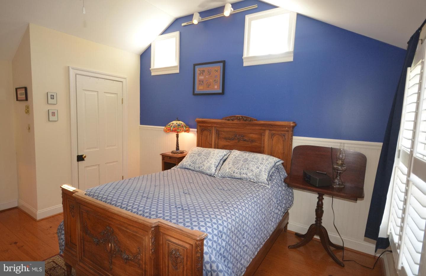 106 Grace Street photo 45