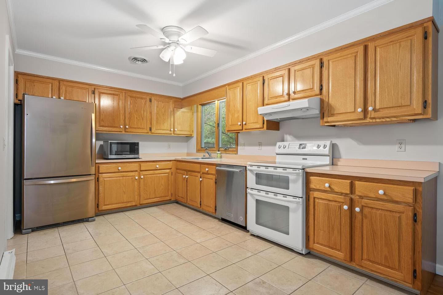 9059 High Banks Drive photo 4