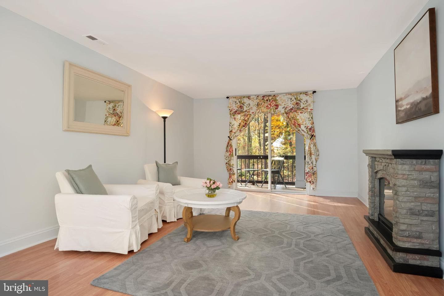 2669 Ocean Gateway photo 27