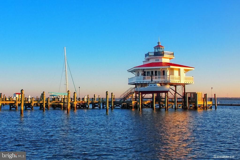 2669 Ocean Gateway photo 43