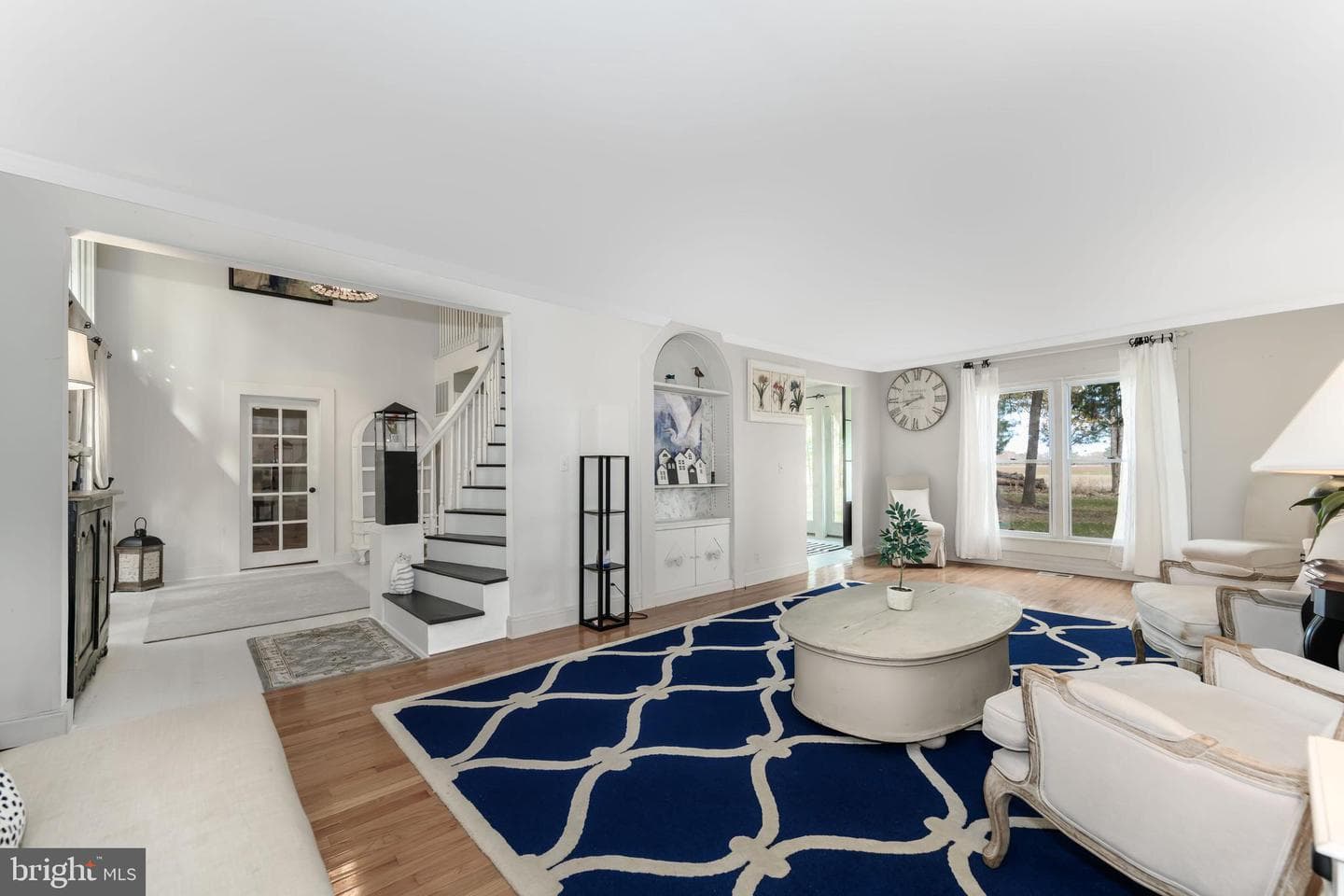 2669 Ocean Gateway photo 5