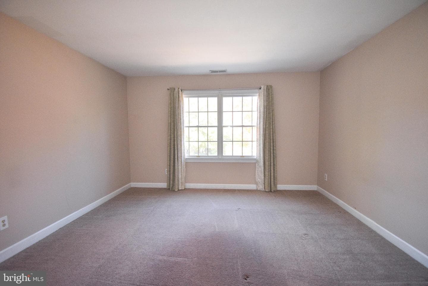 8388 Colony Circle photo 24